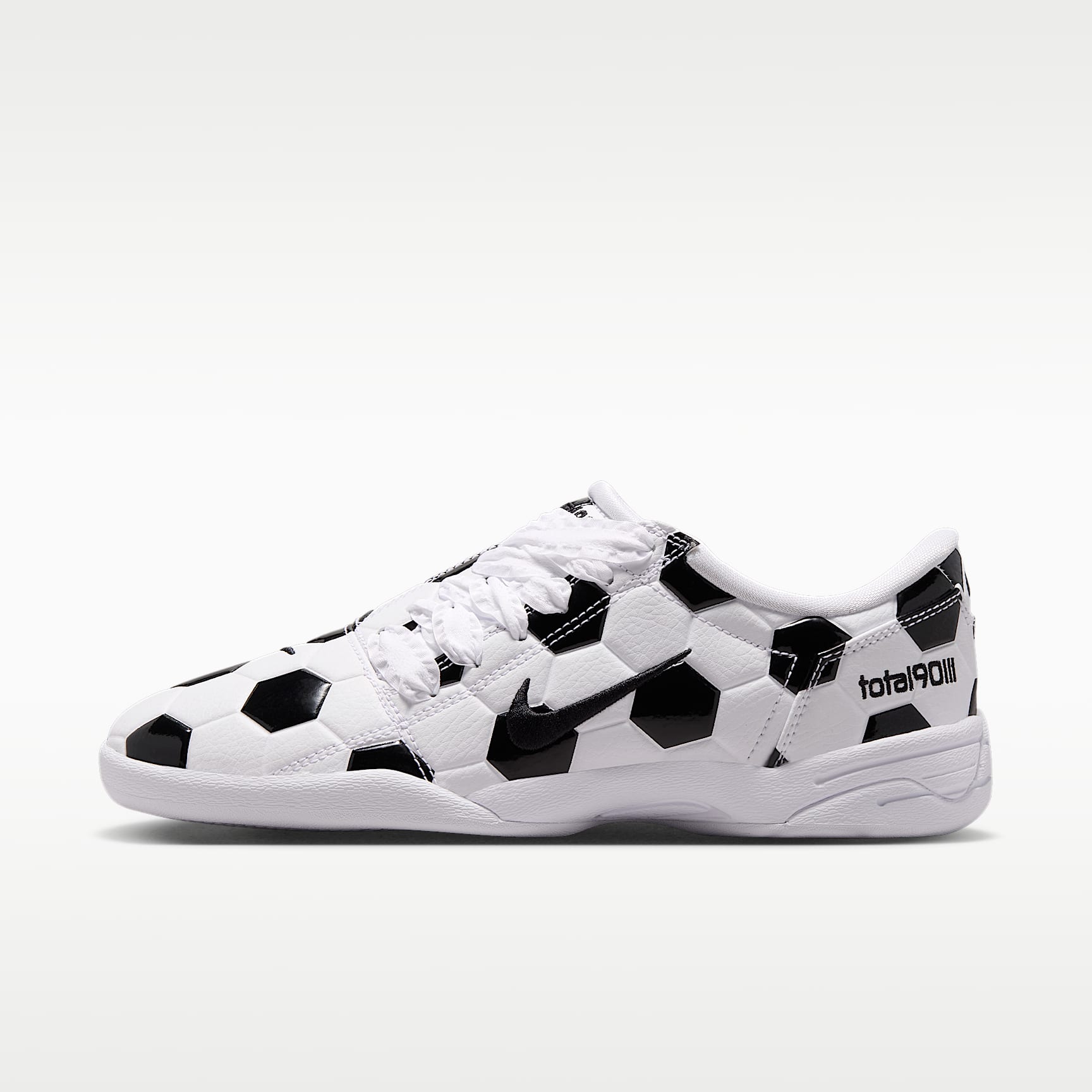 Nike Total 90 Women's Shoes. Nike JP